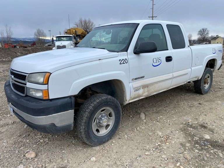 2006 CHEVROLET 2500 HD SILVERADO EXTENDED CAB