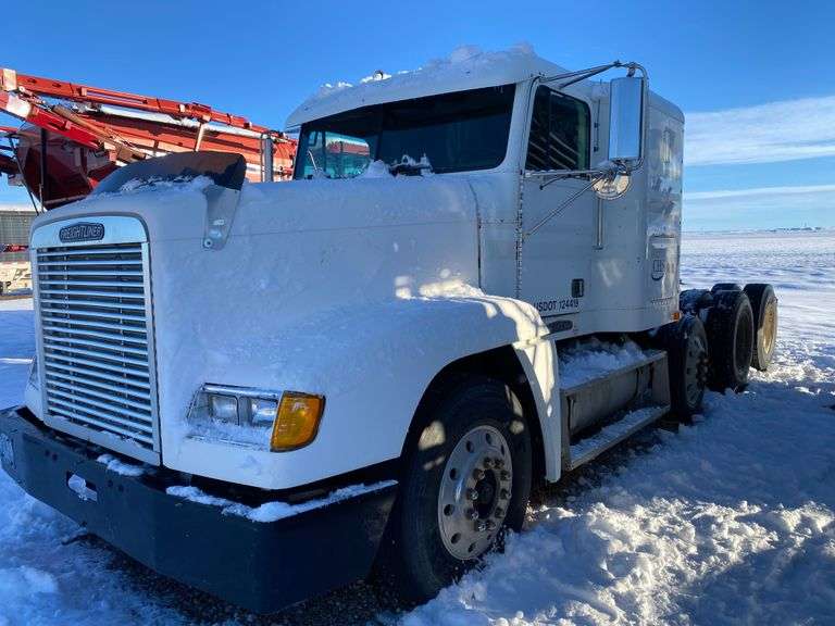 1995 Freightliner FLD120