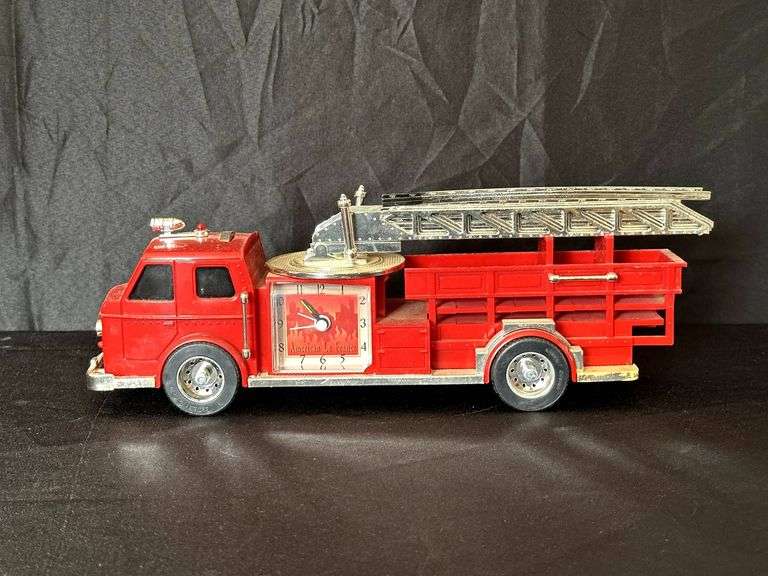 American LaFrance Fire Truck Alarm Clock
