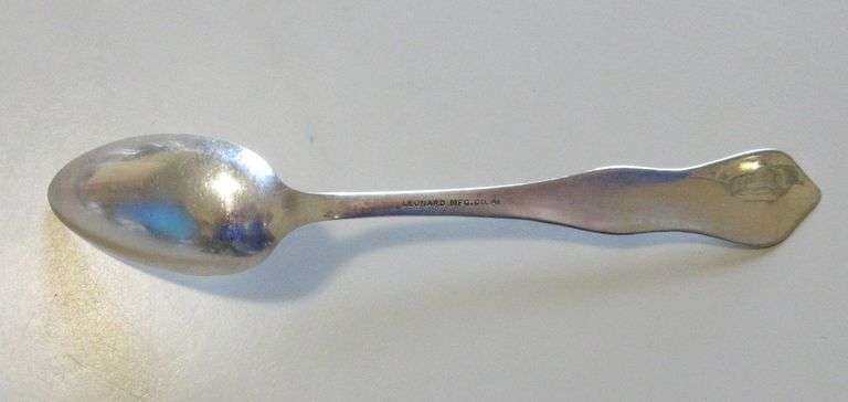 1893 WORLDS FAIR COMMEMORATIVE SPOON 6 INCHES LONG
