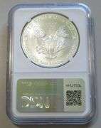 2001 $1 SILVER EAGLE NGC MS 69