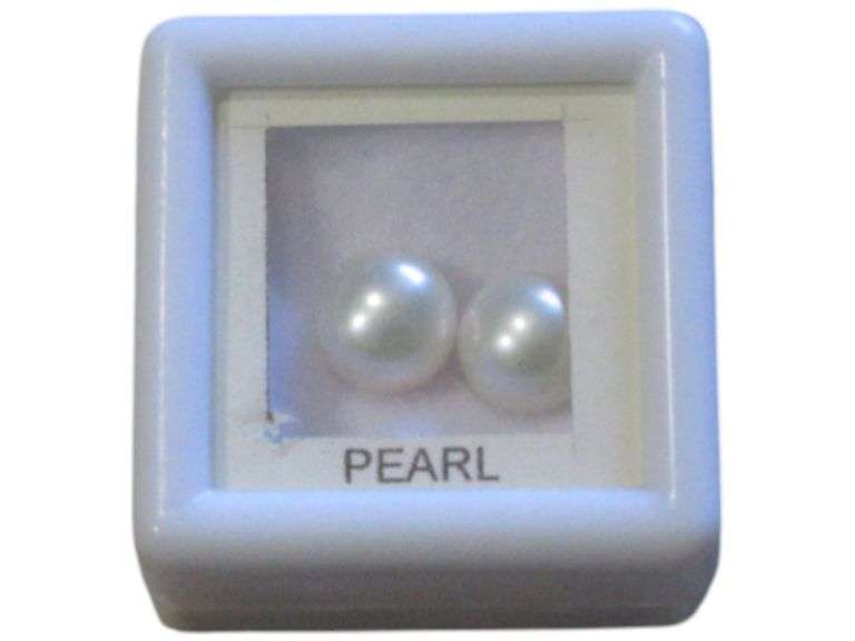 Elegant Pair of White Pearls in Display Box