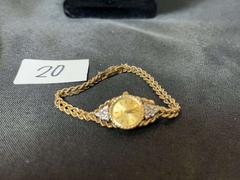 14kt Gold Geneve Ladies Watch 15.2g +/-