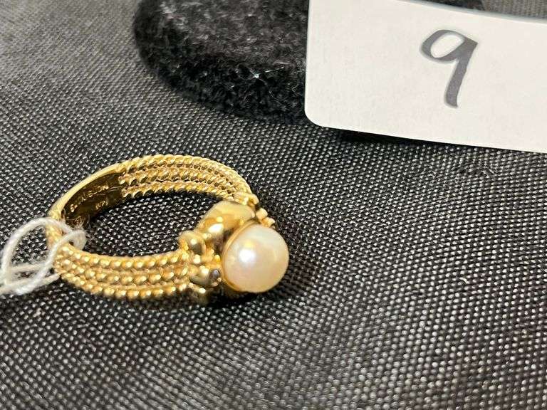 Pearl & Gold Ring, 14k 5.7g -/+, approx size 8