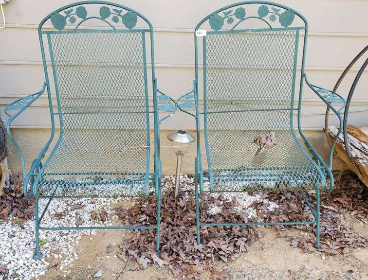 2 pc Metal Rocking Chairs, 39 1/2