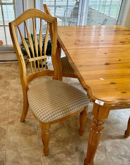 Kitchen Table with 4 Chairs and Leaf 30”x65”x39.5”(Located in Kitchen)