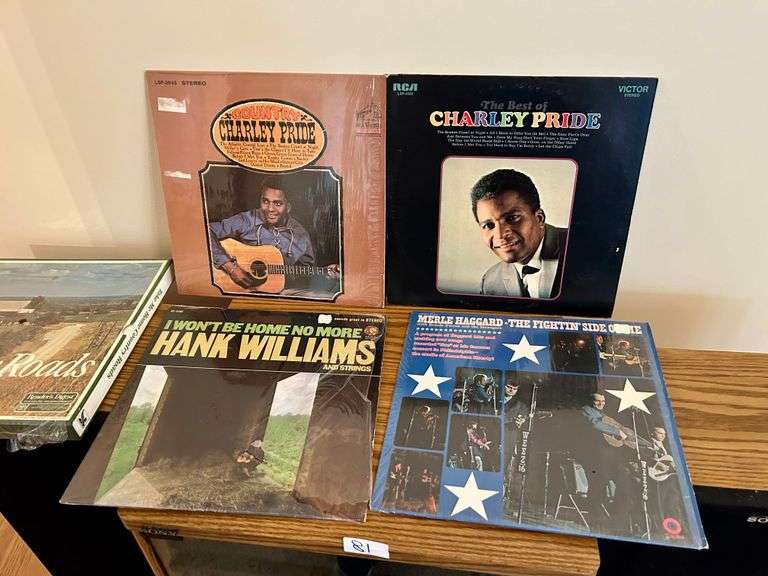 5pc Country Records (Located in Bedroom to the Left)