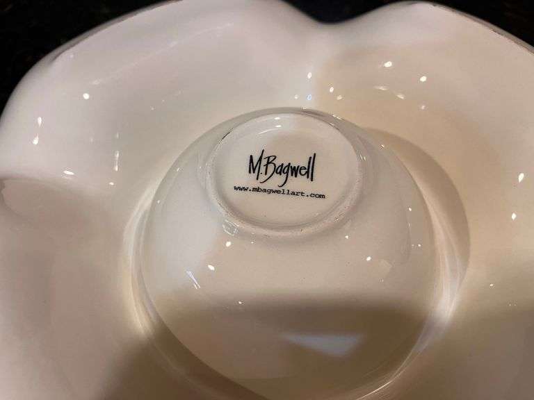 M.Bagwell chips and dip serving bowl and tongs (located in kitchen)