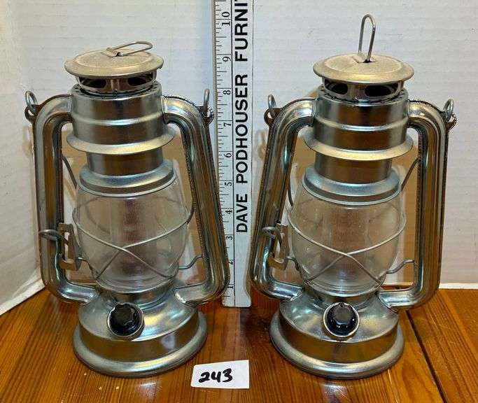 2 pc Battery Operated Lanterns (Located Laundry Room)