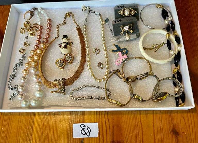 Jewelry Lot of Necklaces, Bracelets and More