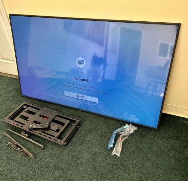 65” Samsung TV with Wall Mount and Legs with Remote