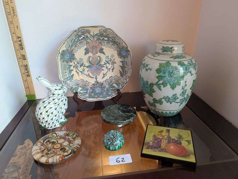 7 pc.-Decorative vase, plate, and more(located in living room)