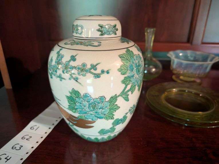 7 pc.-Decorative vase, plate, and more(located in living room)