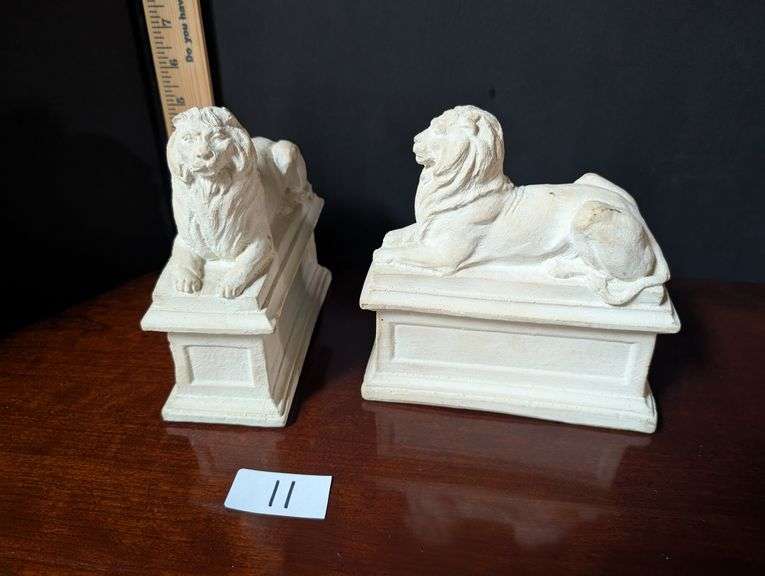 2 pc. Vintage Lion Bookends(located in dining room)