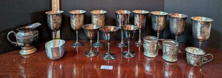 16 pc. Variety lot of silver plated goblets, 3 are De Uberti made in Italy, 1 Pewter Jefferson cup 2