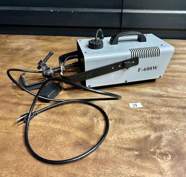 F-600 W Snow Machine