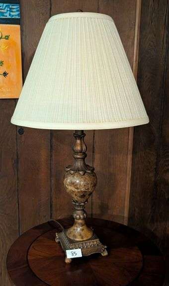 Table lamp, 29" tall(located in family room)