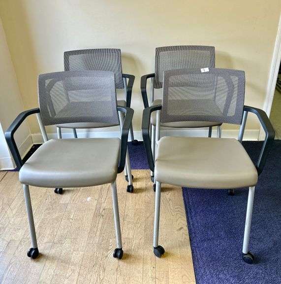 4pc Rolling Office Chairs 32.5” Tall