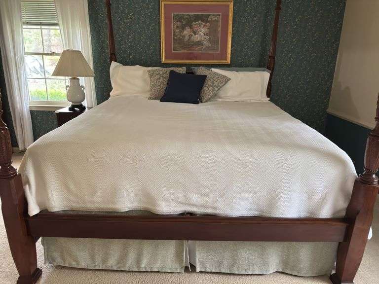 King size 4 post bed, bedding/electric mattress pad, pillows included, 81"x87"x top of post 87"tall 