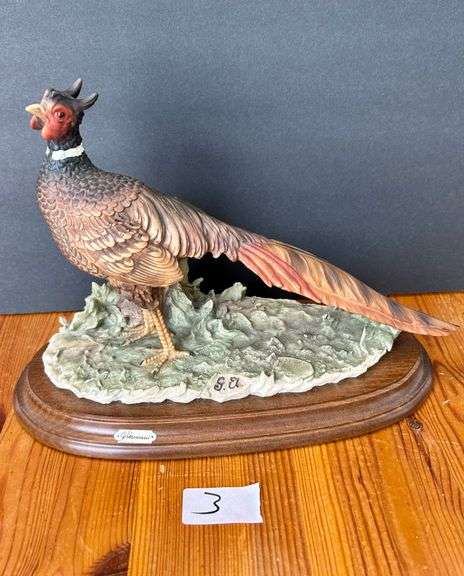 Giuseppe Armani Pheasant Bird Sculpture Figurine (Located in Dining Room)