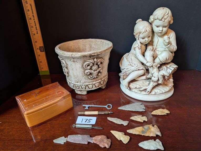 14 pc.-Vintage Narco figurine, planter, box with mini knife, arrow heads and more(DS front bedroom)