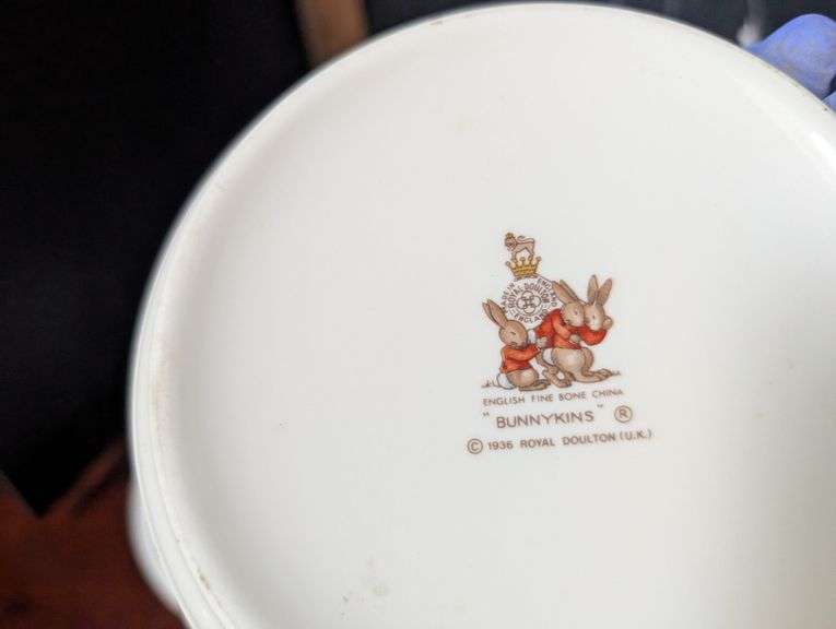 4 pc. collectible dishes, including Wedgewood Peter Rabbit bowl , made in England (Located in dining