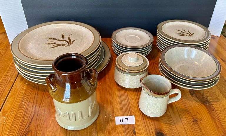 28pc Autumn Wheat Stoneware Made in Japan Dishes and More (Located in Kitchen) (Has Some Chips)