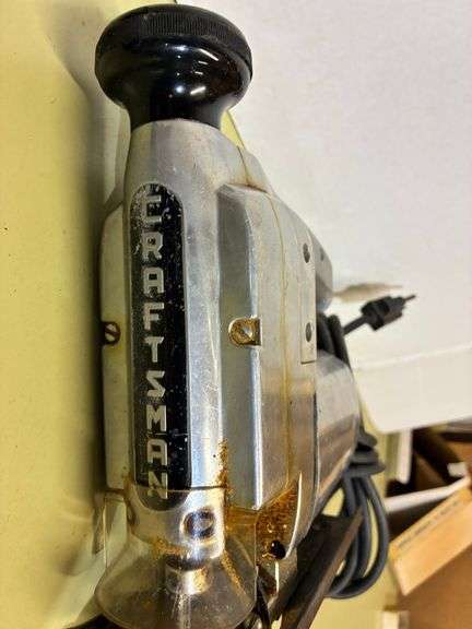 Craftsman JigSaw with Blades (Located Basement Section 3)