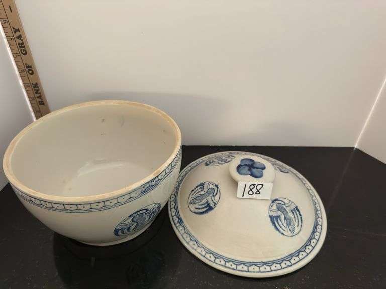 Vintage oriental rice bowl (located in kitchen)