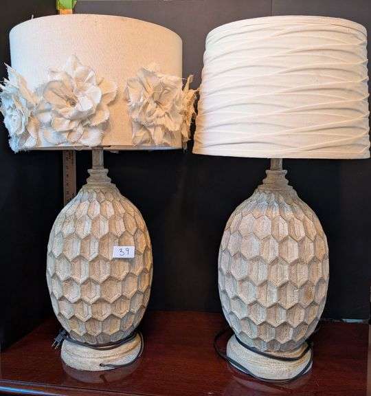 2 pc. Matching lamps with lamp shades(located in living room)