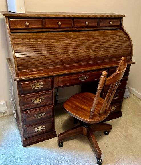 Roll Top Desk with Chair 47.5”x50” (Located in Bedroom to the Right)