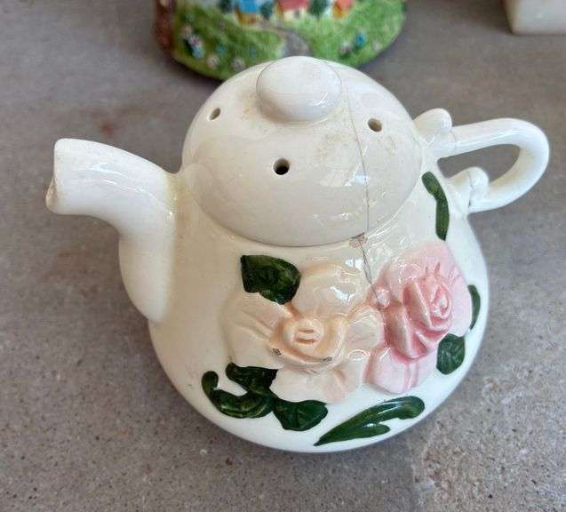7 pc Glitter Globe, Stone Owls, Mini Teapot (Has Cracks)