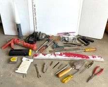 Electric Drill, Screw Drivers, Pocket Knife and More (Located Garage)