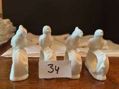 Napkins, place mats and napkin rings ( located in drawer in china cabinet)