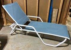 Outdoor Lounge Chair (Matches Lot 200) (Located Basement Section 2)