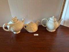 3 pc Ceramic Teapots (located in ds back room)
