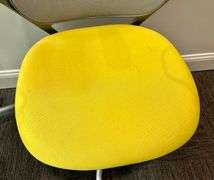 2pc Rolling Office Chairs