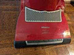 Miele power plus vacuum cleaner with filter (located in closet near front door)