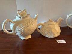 3 pc Ceramic Teapots (located in ds back room)