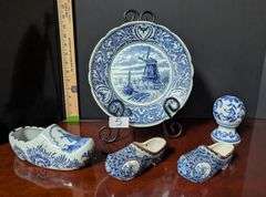5 pc. Blue and white decor-Royal Sphinx Delfts Windmill plate, made in Holland and more, stand not i