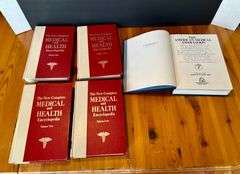 5pc The New Complete Medical and Health Encyclopedias & The American Medial Association Family Medic