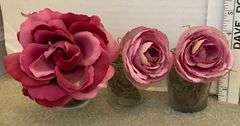 8 pc Artificial Flower Arrangements and Wall Decor (Located Left Bedroom)