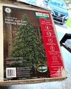 GE said.5 fly Pre-lit Just Cut NORWAY Spruce (Located Garage)