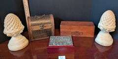 5 pc. Matching Bookends and vintage boxes, some damage on one box(located in ds back bedroom)
