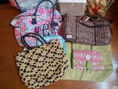 10 pc. Purses, tote bags and more (located in front bedroom)