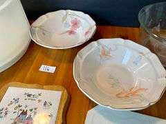 7pc Cake Carrier, Glass Ash Tray and More (Located in Kitchen)