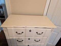 Stanley furniture 5 drawer dresser, 35"x18"x52" tall(located in DS back bedroom)
