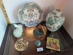 7 pc.-Decorative vase, plate, and more(located in living room)