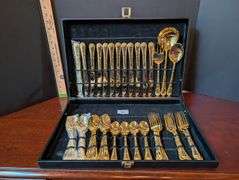 48 pc. W.M. Rogers & Son Flatware with case(located in ds back bedroom)