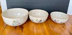 7pc Stoneware Mixing Bowls, Cups and More (Located in Kitchen)